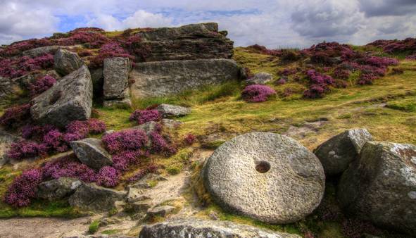 Curbar Edge - © Ian Foster / fozimage Curbar Edge - © Ian Foster / fozimage