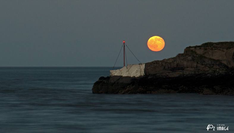 Moonrise over White Rock, Looe - © Ian Foster / fozimage 3rd June 2015 - Moonrise over White rock, Looe - © Ian Foster / fozimage